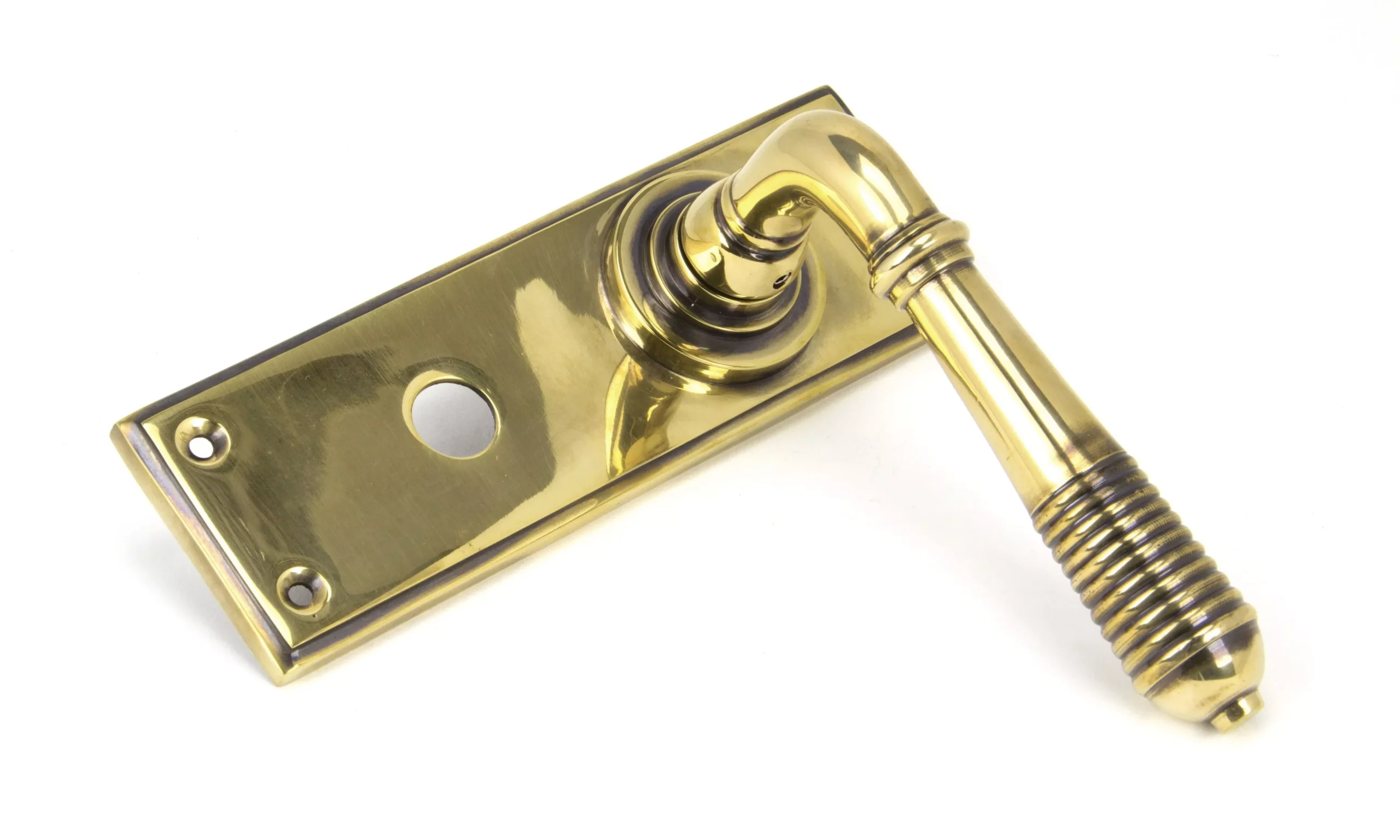 Set From The Anvil Aged Brass Reeded Lever Bathroom Furniture | 33084 2 Set From The Anvil Aged Brass Reeded Lever Bathroom Furniture | 33084 - Image 2