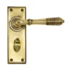 Set From The Anvil Aged Brass Reeded Lever Bathroom Furniture | 33084