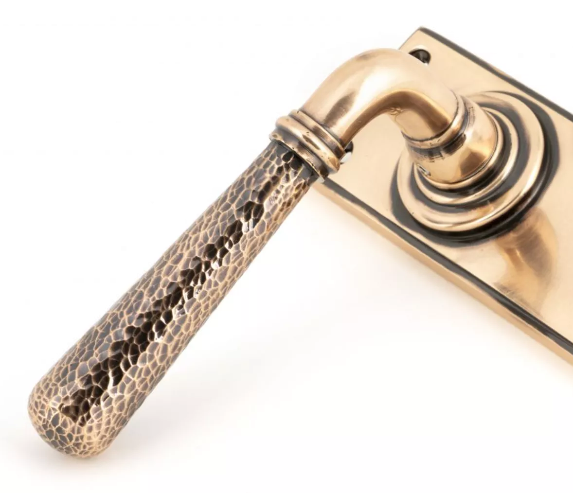 Set From The Anvil Polished Bronze Hammered Newbury Bathroom Lever | 46227 3 Set From The Anvil Polished Bronze Hammered Newbury Bathroom Lever | 46227 - Image 3